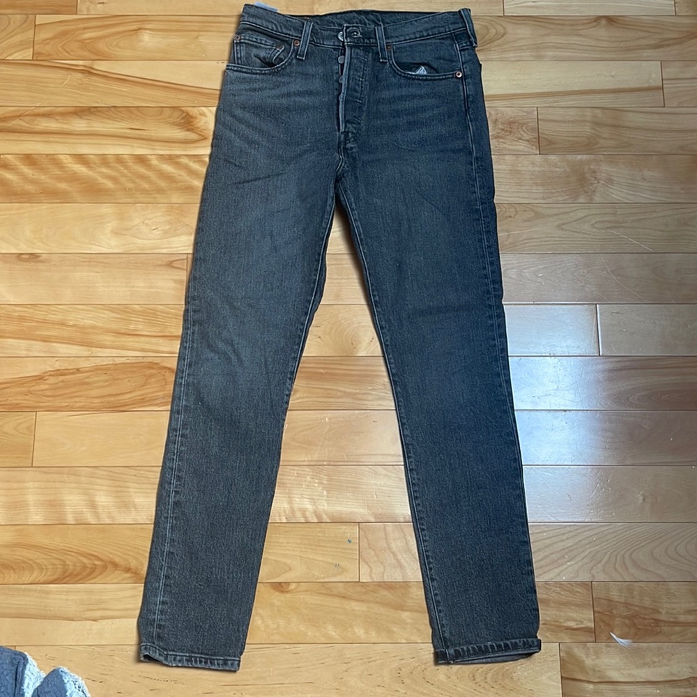 501 Levi’s black skinny jeans